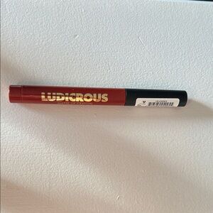Milani Ludicrous matte lip crayon in 150 Lovesick